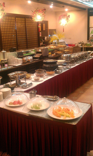 Food & Drinks