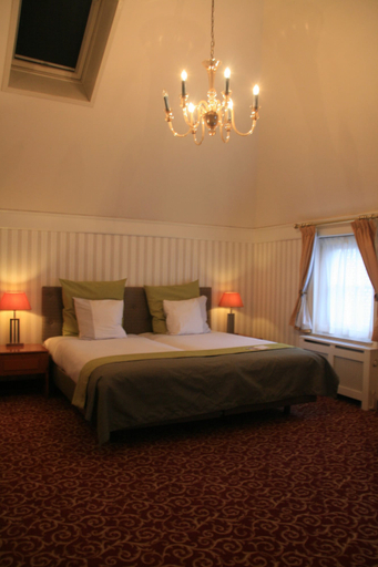 Bedroom 2, Grand Museum Hotel, BW Signature Collection, Delft