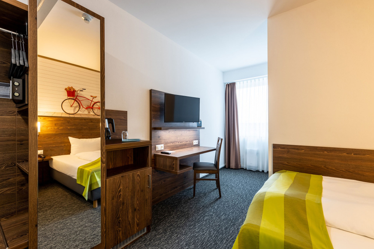 Bedroom 3, Trip Inn Hotel Münster City, Münster