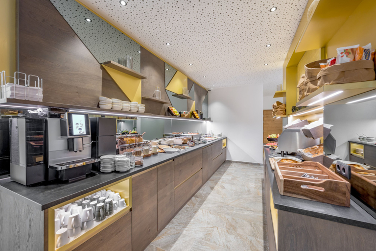 Food & Drinks 5, AlpenParks Chalet & Apartment Alpina Seefeld, Innsbruck Land