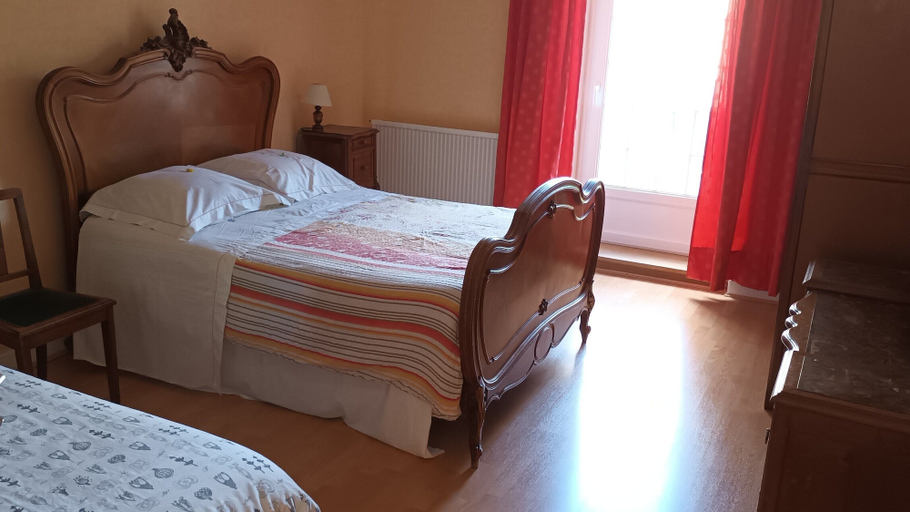 Bedroom 4, Chez Pierre, Vosges