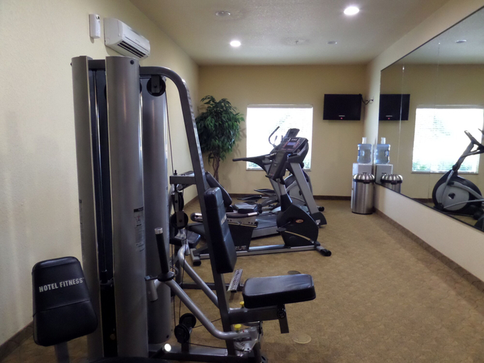 Others 5, Baymont by Wyndham Pearsall, Frio