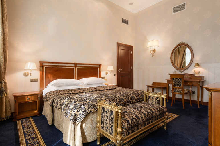 Bedroom 3, Premier Palace Hotel, Shevchenkivs'kyi