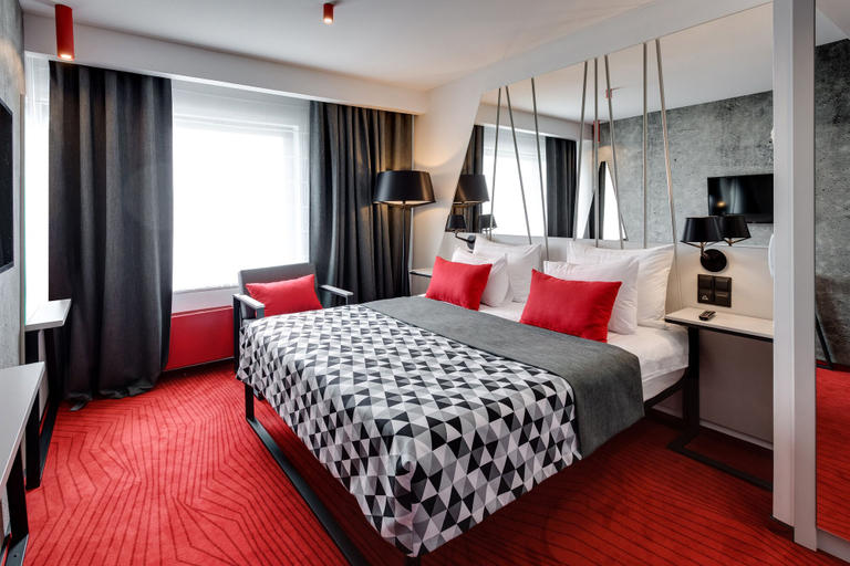 Bedroom 2, Vega Izmailovo Hotel, Eastern
