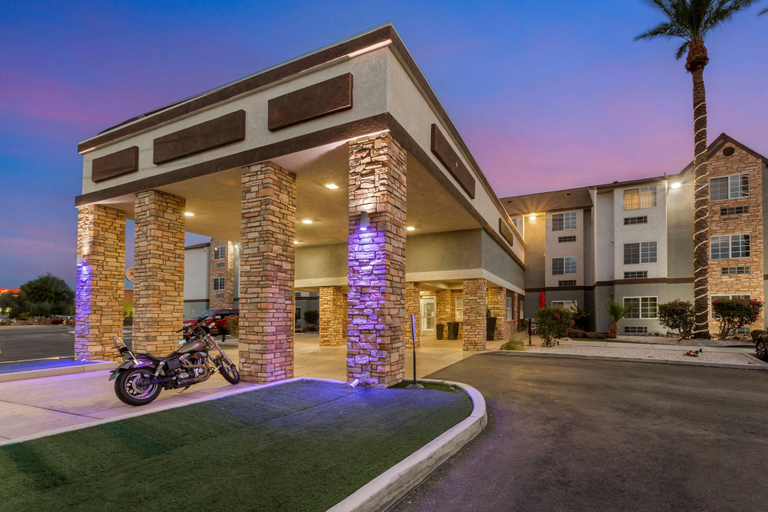 Exterior & Views 2, Best Western Plus Yuma Foothills Inn & Suites, Yuma