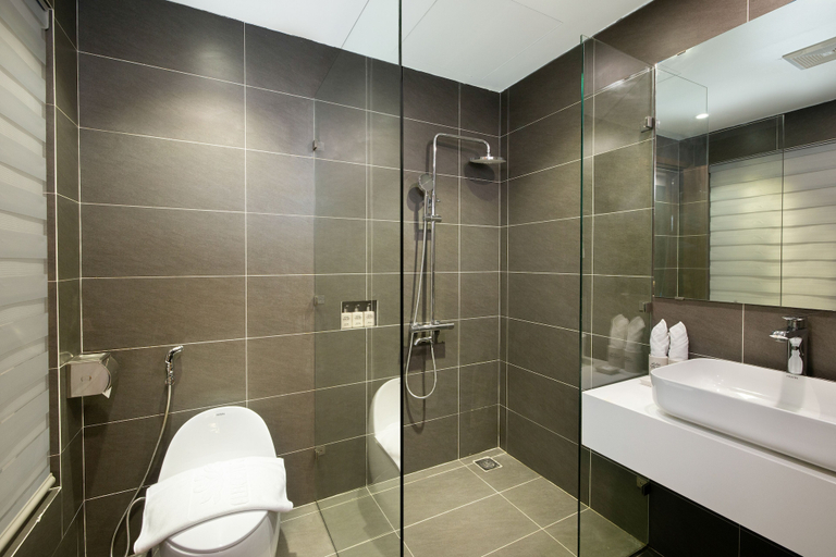 Bathroom 5, Glenda Tower Moc Chau Hotel, Mộc Châu