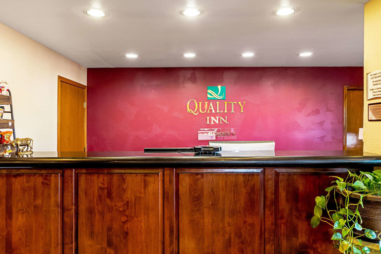 Others 5, Quality Inn Three Rivers, Live Oak