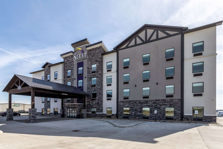 Sleep Inn & Suites Mt. Hope near Auction & Event Center, Holmes