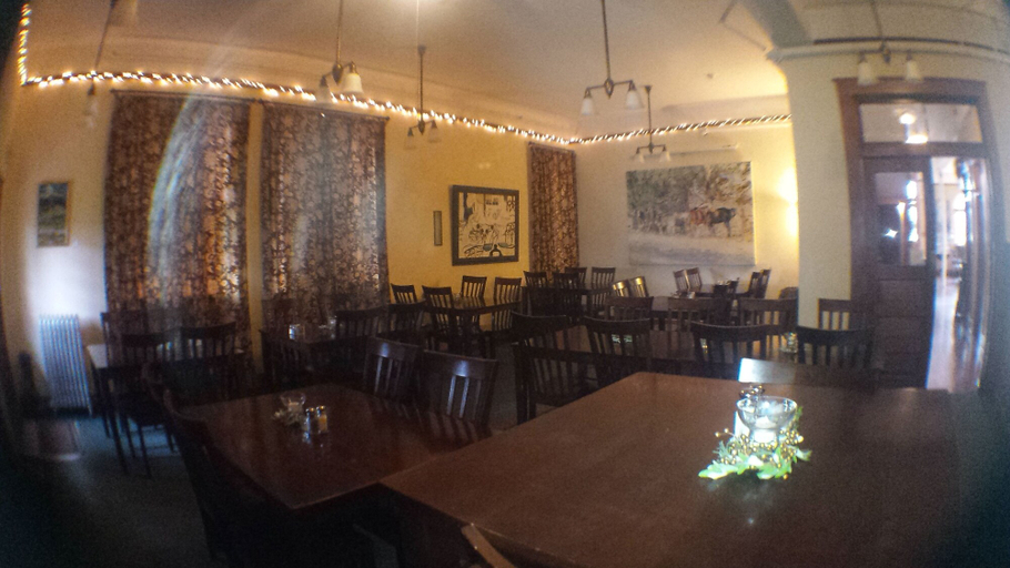 Food & Drinks 5, Balch Hotel, Wasco