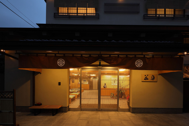 Gion Ryokan Karaku, Kyoto