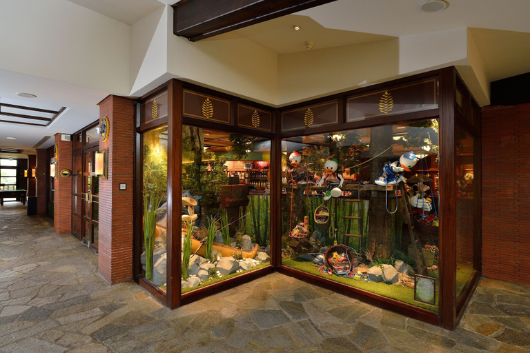 Others 5, Disney Sequoia Lodge, Seine-et-Marne
