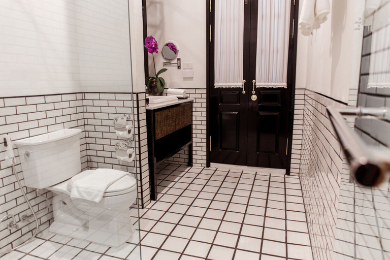 Bathroom 5, 99 The Heritage Hotel, Muang Chiang Mai