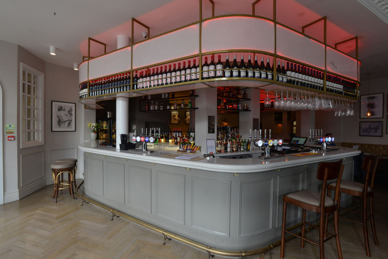 Food & Drinks 4, The Kings Head Hotel, London