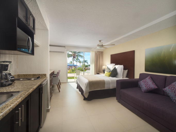 Bedroom 3, El Cid La Ceiba Beach Hotel, Cozumel