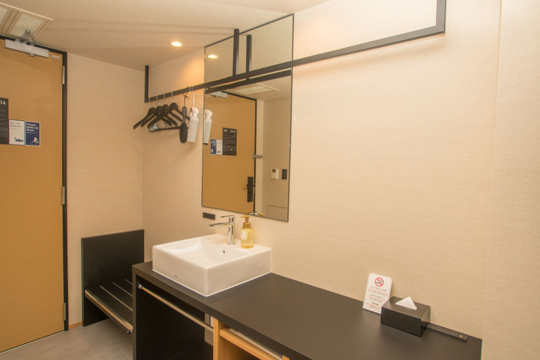 Bathroom 4, HATAGO INN Shizuoka Yoshida IC, Shimada