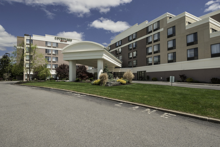 Exterior & Views 2, Courtyard by Marriott Boston Marlborough, Middlesex