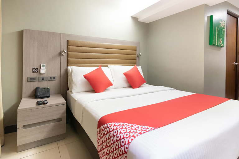 Bedroom 3, Solace Hote, Makati City