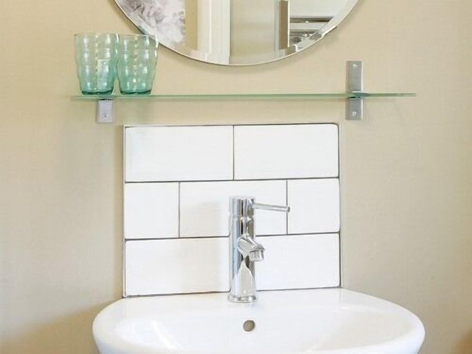 Bathroom 3, The Lambton Worm, Durham