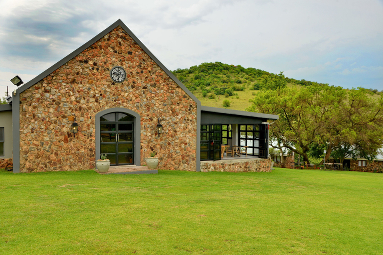 Exterior & Views 2, Thanda Manzi Country Hotel, City of Tshwane