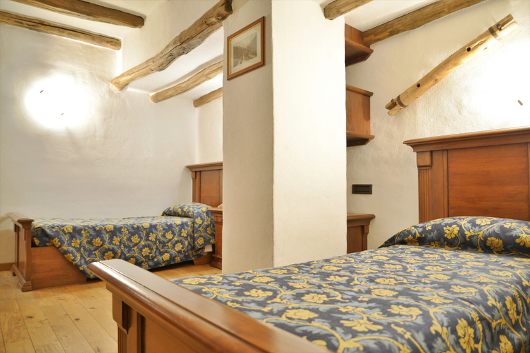 Bedroom 3, La Brace Hotel & Restaurant, Sondrio