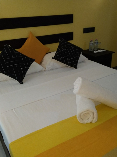 Bedroom 4, Amron Resort Sigiriya, Dambulla