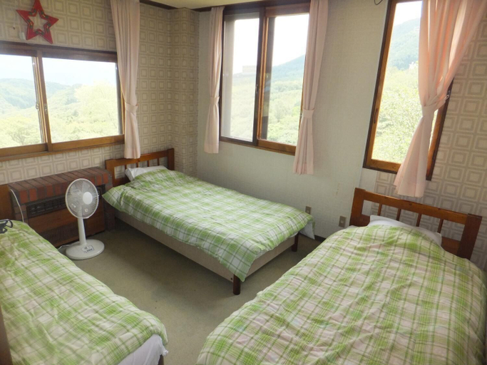 Bedroom 2, Rental Lodge WHITE RABBIT Madarao kogen Cottage RABBIT, Myōkō