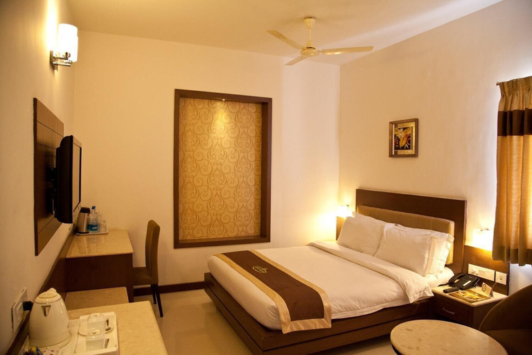Bedroom 3, Hotel Prince Gardens, Coimbatore
