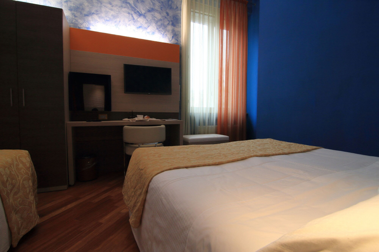 Bedroom 4, Hotel Metro, Milano