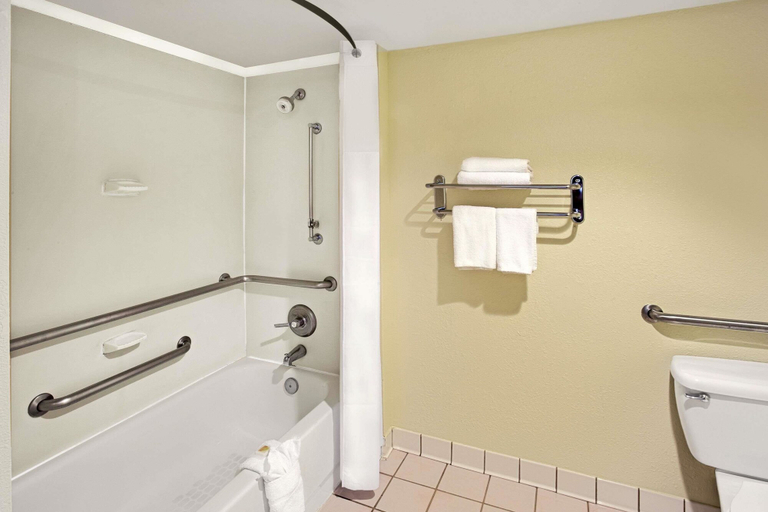 Bathroom 4, Days Inn by Wyndham Silver Spring, Montgomery