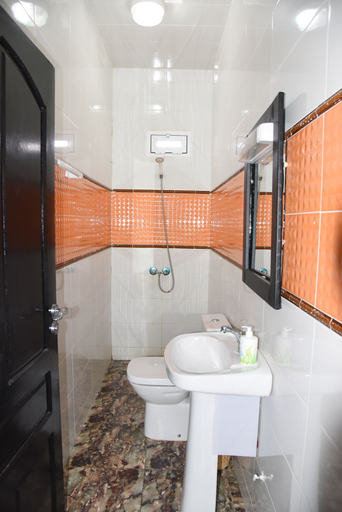 Bathroom 2, Equinox, Tan-Tan