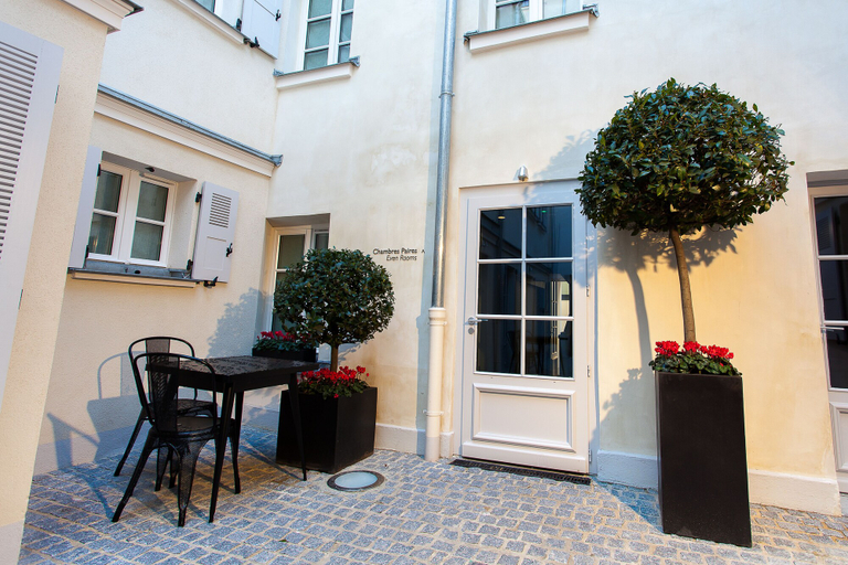 Exterior & Views 4, Hotel Saint Dominique, Paris