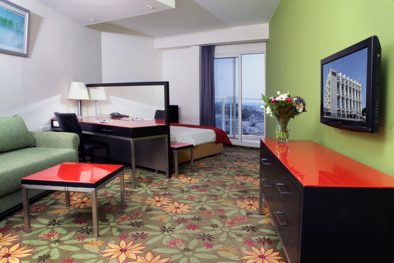 Bedroom 3, Madison Hotel Nahariya