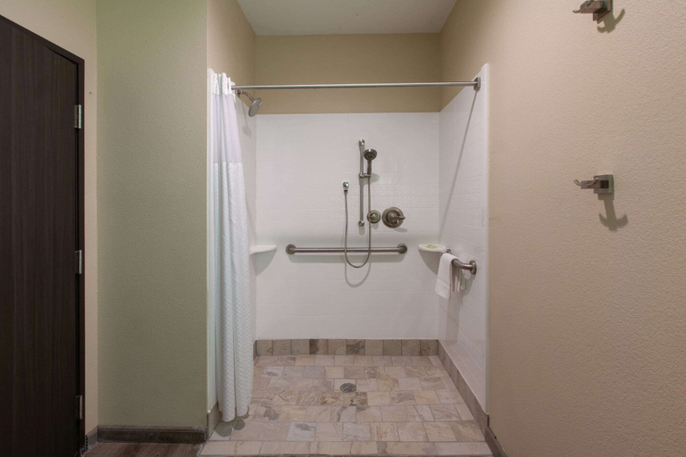 Bathroom 3, Hawthorn Extended Stay by Wyndham Odessa, Ector