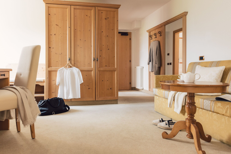 Bedroom 4, Alpin Royal Wellness Refugium & Resort Hotel, Bolzano