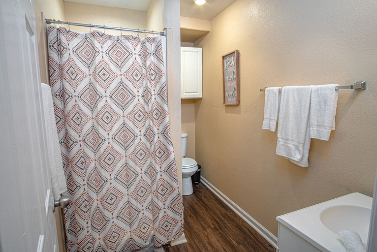 Bathroom 3, Remodeled Guest House Near Downtown/military Base, Bexar