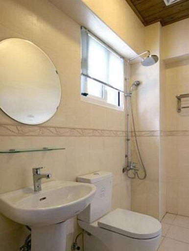 Bathroom 3, Nunu Haus Guest House, Nantou