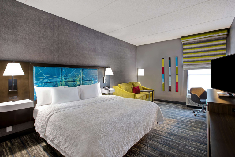 Bedroom 4, Hampton Inn Olive Branch, Desoto