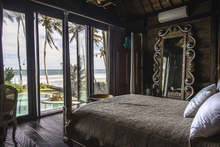 Bedroom 3, Absolute Beachfront Romantic Villa Laut, Tabanan