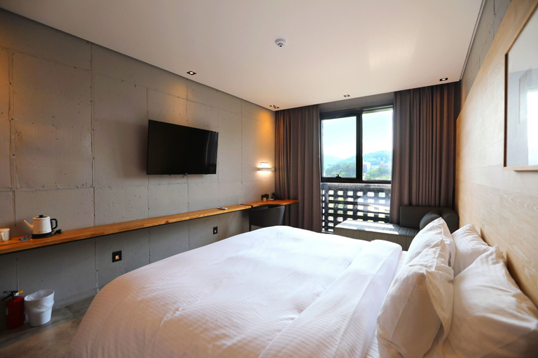 Bedroom 3, The HongC Hotel Gangneung, Gangneung