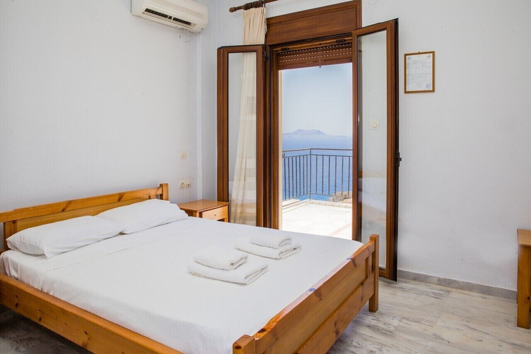 Bedroom 2, Kavos Melissa Studios, Crete