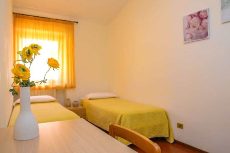 Bedroom 2, Onda, Verona