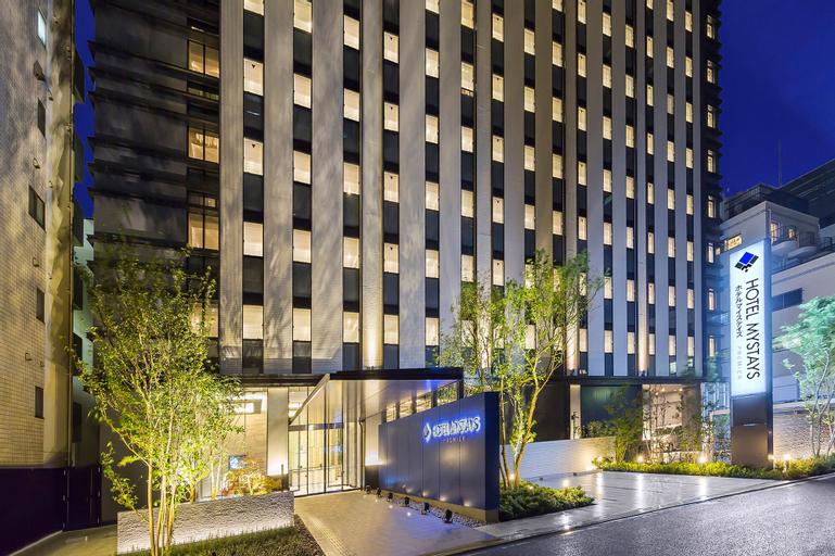 Exterior & Views 15