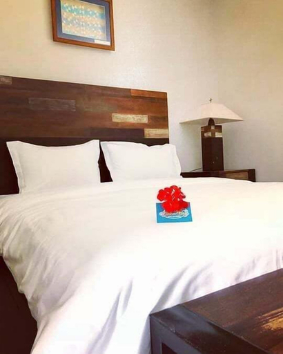 Bedroom 3, Hotel Karem Bay, Koumac