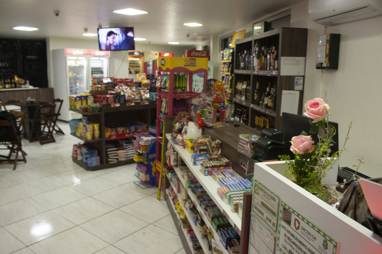 Food & Drinks, Loura Pousada, Sobral