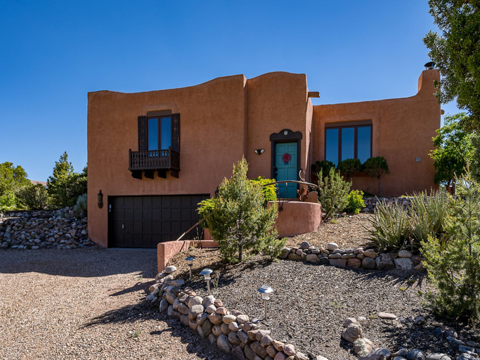 Exterior & Views 2, Arroyo's Edge, Santa Fe