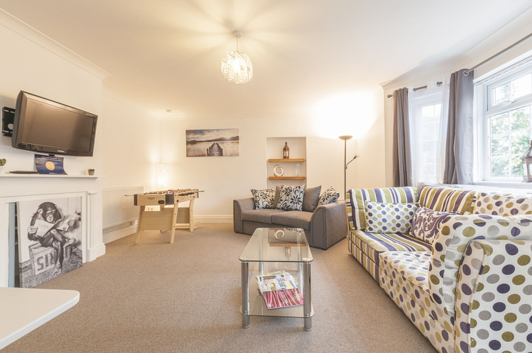 Others 4, Old Lodge Apartment, Devon