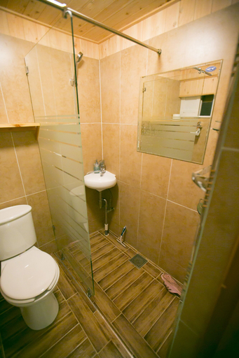 Bathroom 3, Bukchonmaru Hanok Guesthouse, Jongno