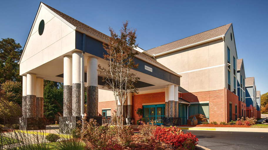Exterior & Views 2, Best Western Plus Roswell / Alpharetta, Fulton