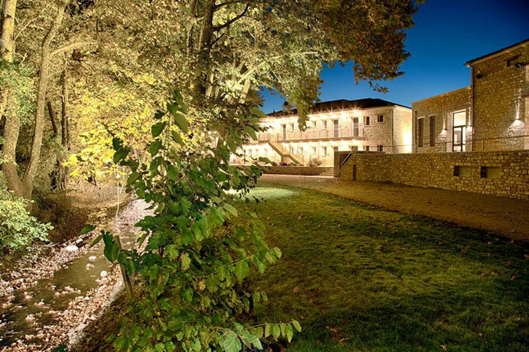 Exterior & Views 2, Oniropetra Boutique Hotel, Central Greece