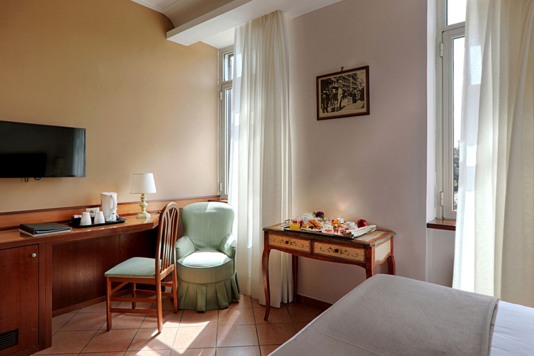 Bedroom 3, Montespina Park Hotel, Napoli
